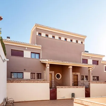 Samuel Holiday home Gojar
